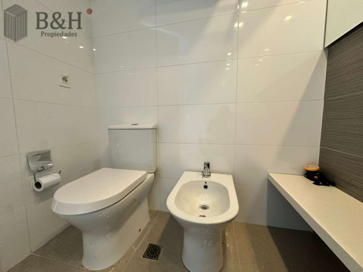 Apartamento ID.5967 - venta y alquiler de apartamento con vista a brava
