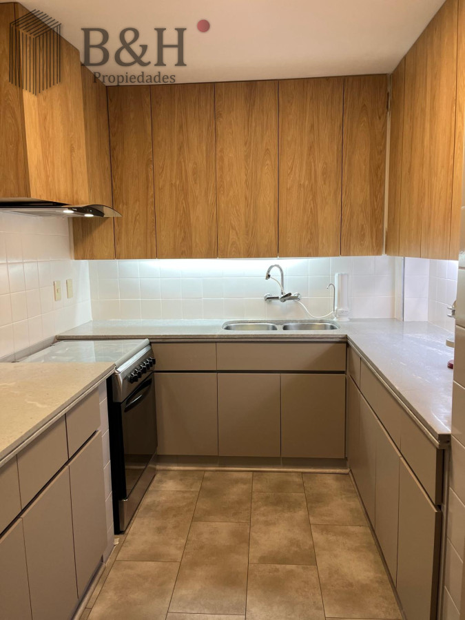 Apartamento ID.6448 - Apartamento en venta y alquilerde 3 dormitorios en Punta del Este