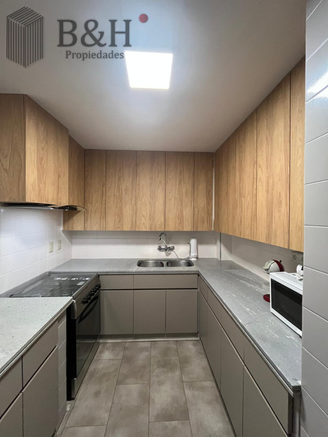 Apartamento ID.6448 - Apartamento en venta y alquilerde 3 dormitorios en Punta del Este