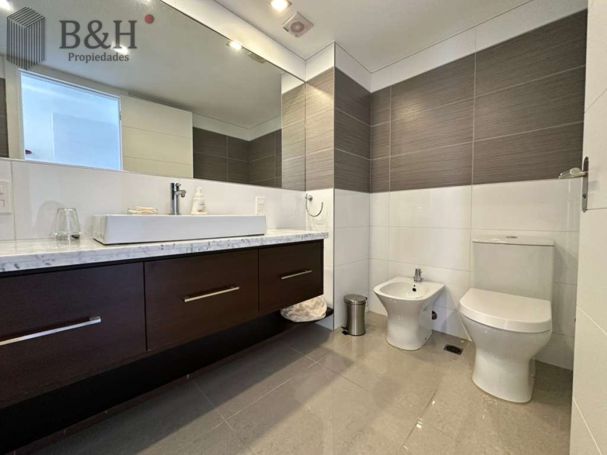 Apartamento ID.5967 - venta y alquiler de apartamento con vista a brava