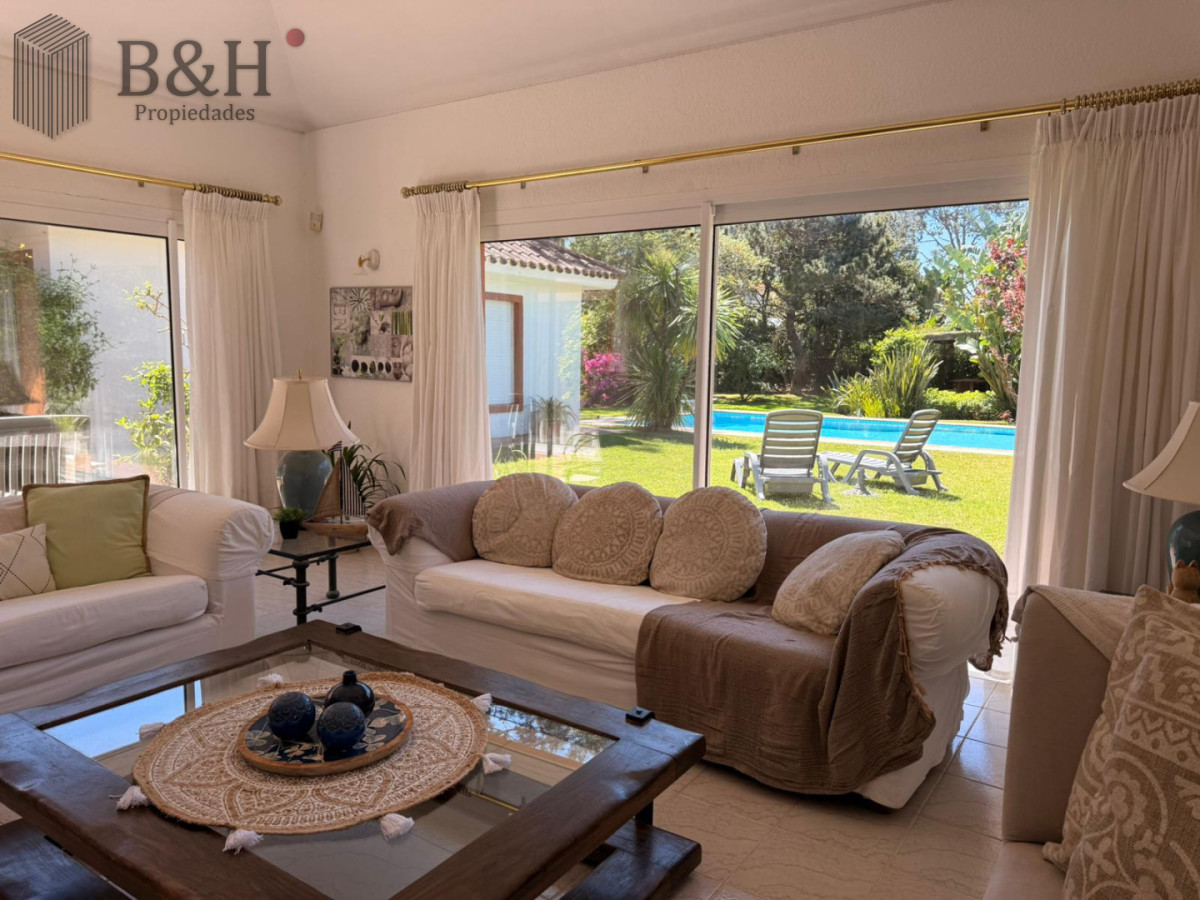 Casa ID.5475 - Alquiler y venta de casa en San Rafael