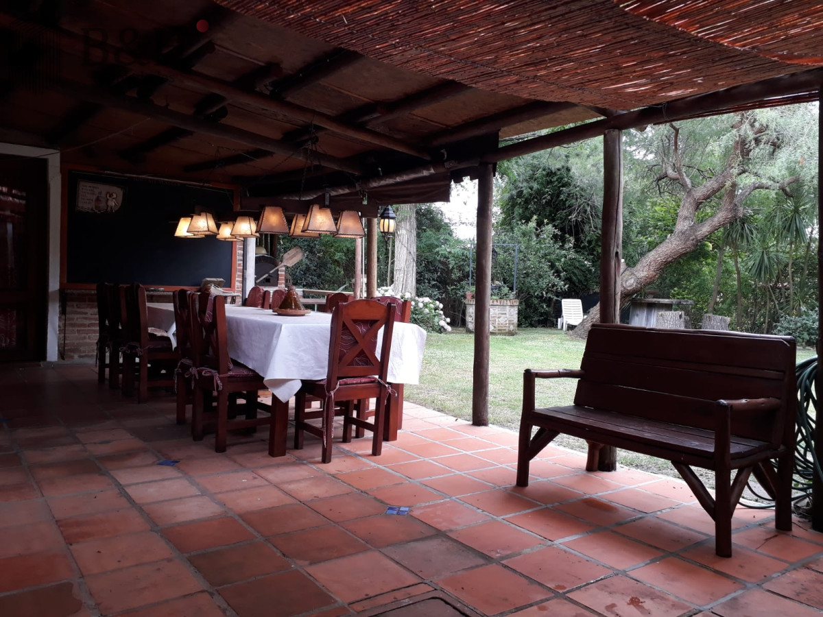 Casa ID.1526 - Alquiler y venta de casa de 3 dormitorios en Punta del Este