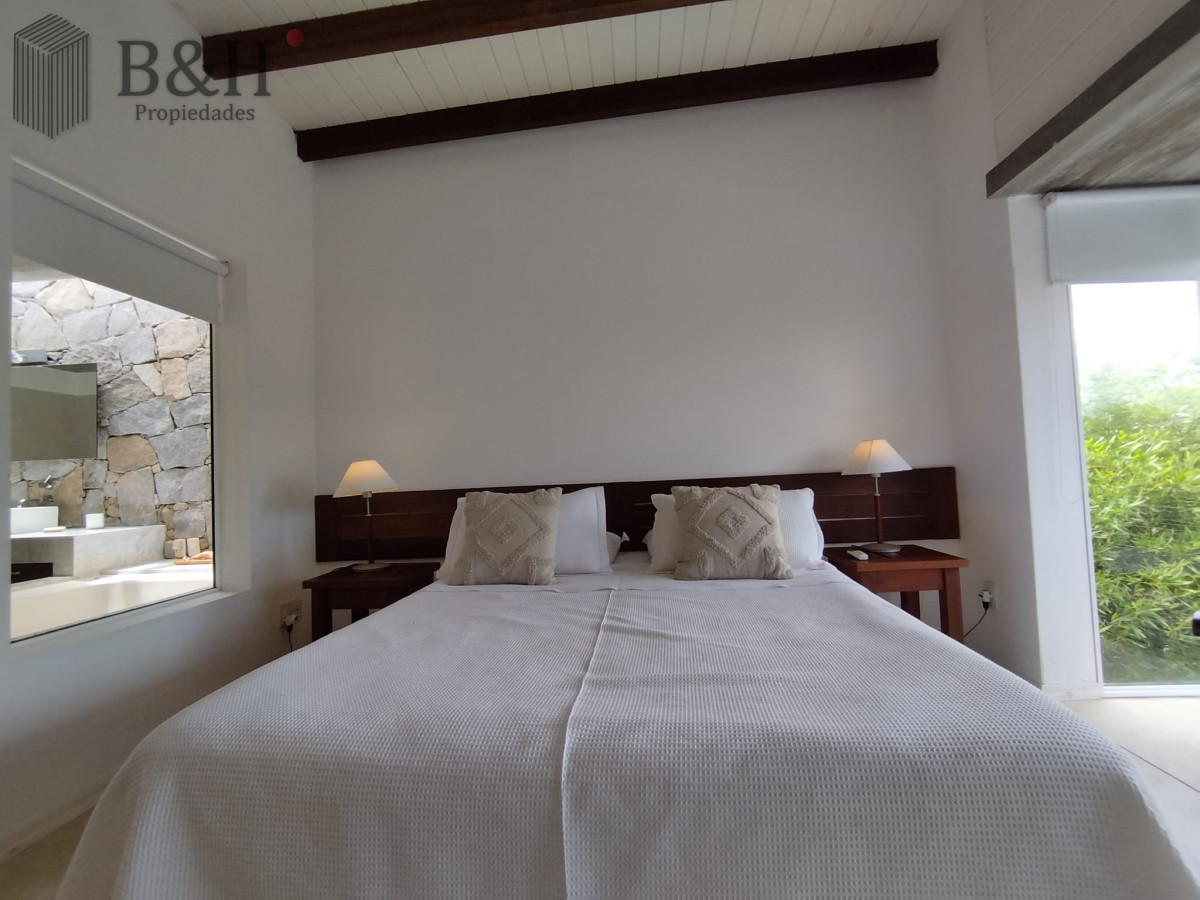 Casa ID.4104 - Casa en Venta, Manantiales, Maldonado.