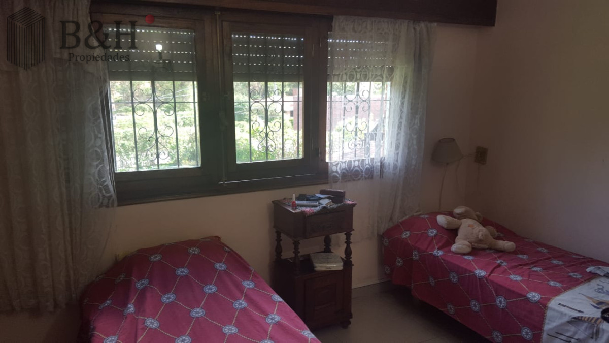 Casa ID.3971 -  Casa de 6 drm en venta. Con renta de USD 3000 en Punta del Este