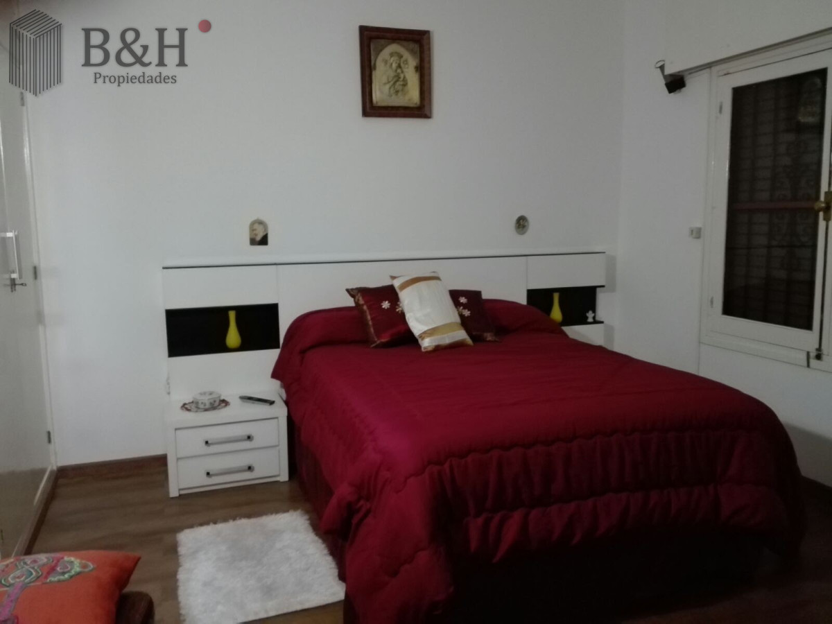 Casa ID.3971 -  Casa de 6 drm en venta. Con renta de USD 3000 en Punta del Este
