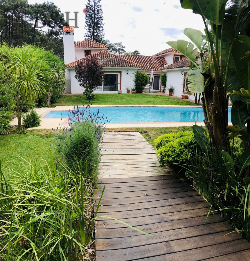 Casa ID.5475 - Alquiler y venta de casa en San Rafael