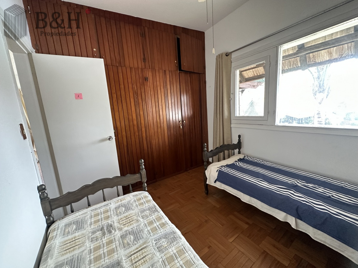 Casa ID.3655 - Casa de 7 dormitorios en venta en Punta del Este