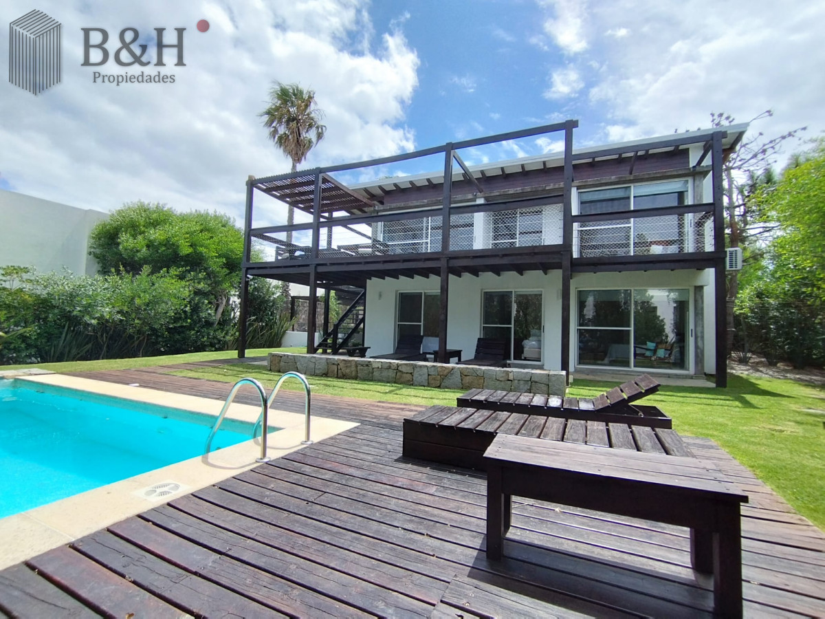 Casa ID.4104 - Casa en Venta, Manantiales, Maldonado.