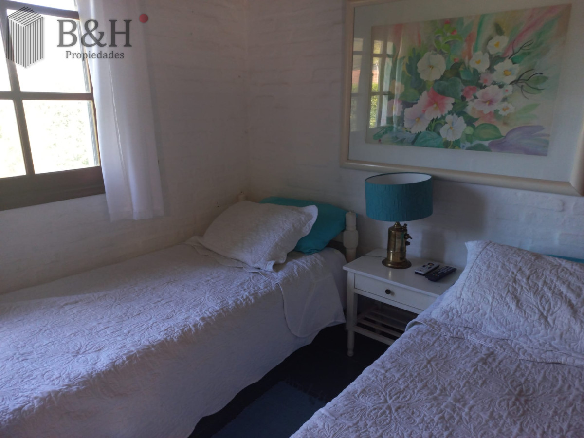 Casa ID.1526 - Alquiler y venta de casa de 3 dormitorios en Punta del Este