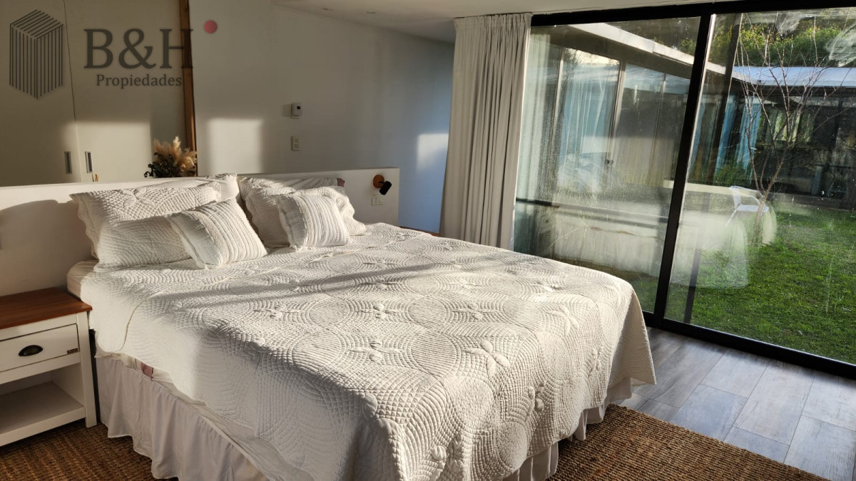 Casa ID.5410 - Alquiler y venta de casa de 4 dormitorios en Barrio Privado El Quijote
