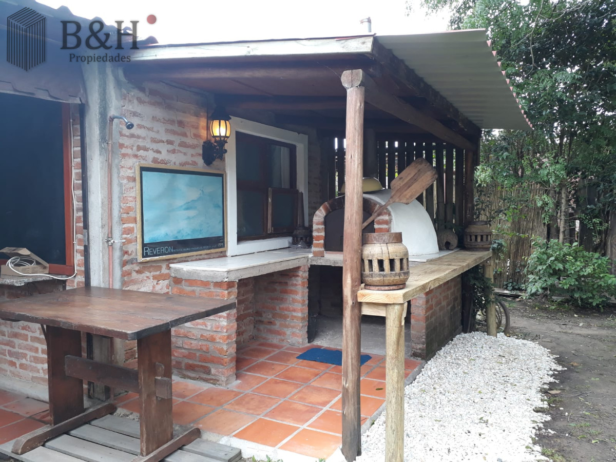 Casa ID.1526 - Alquiler y venta de casa de 3 dormitorios en Punta del Este