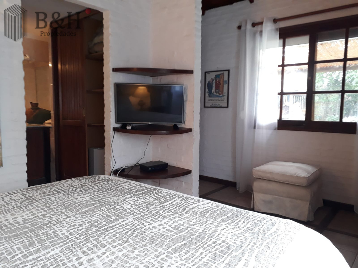Casa ID.1526 - Alquiler y venta de casa de 3 dormitorios en Punta del Este