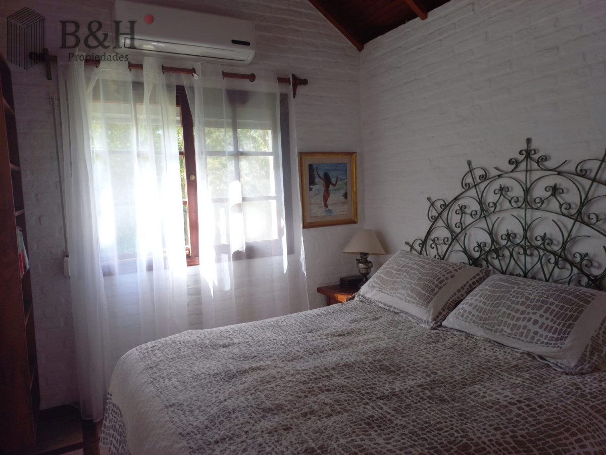 Casa ID.1526 - Alquiler y venta de casa de 3 dormitorios en Punta del Este