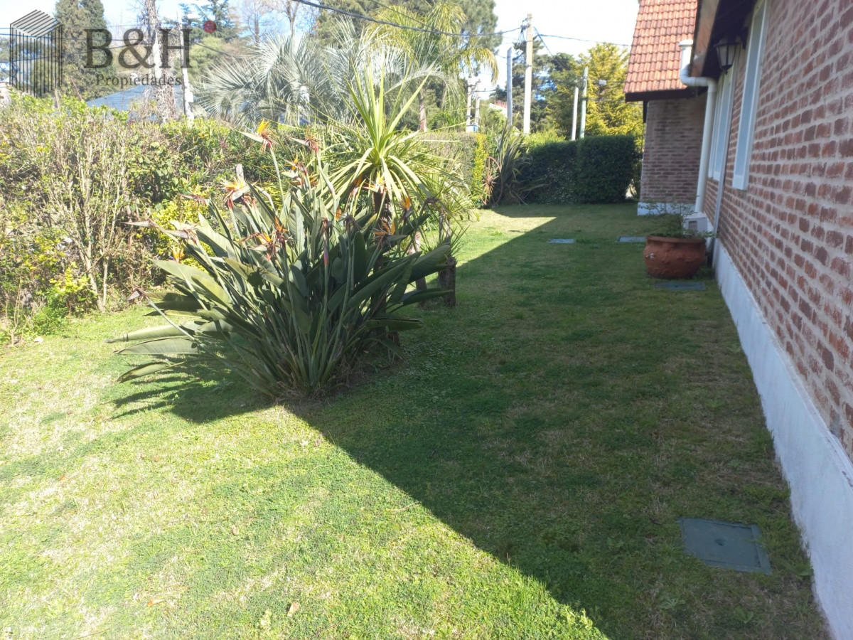 Casa ID.1526 - Alquiler y venta de casa de 3 dormitorios en Punta del Este