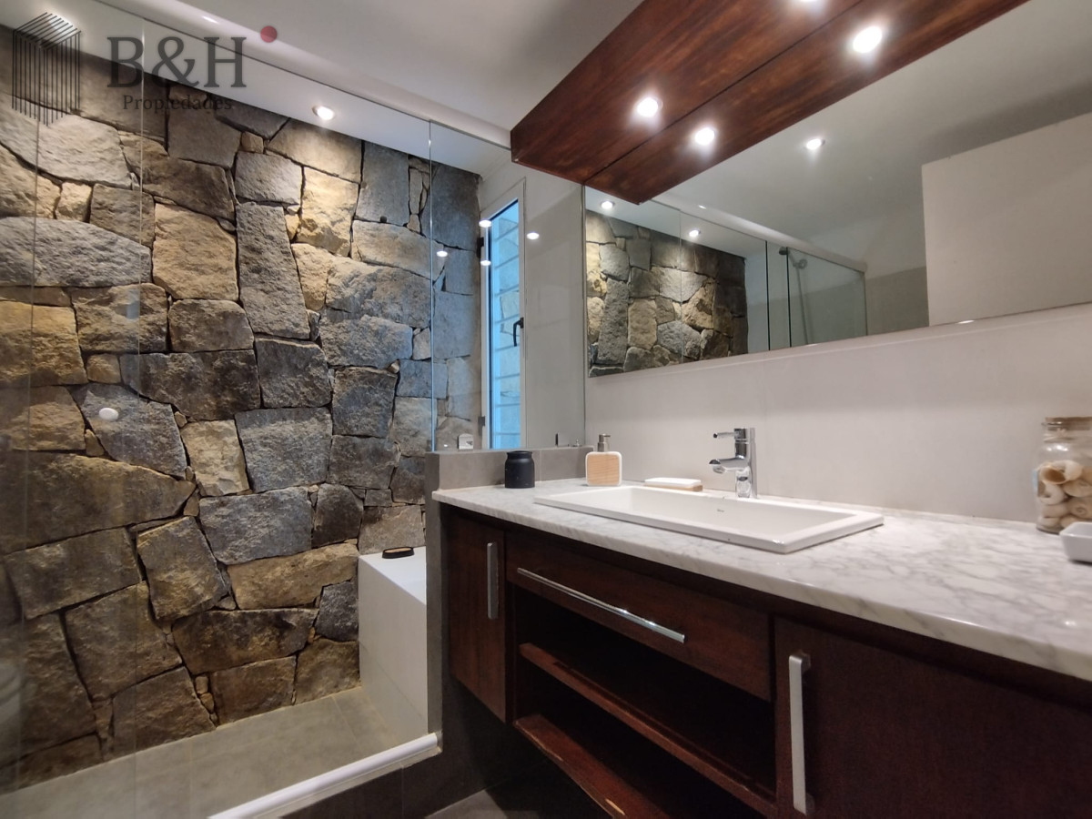 Casa ID.4104 - Casa en Venta, Manantiales, Maldonado.