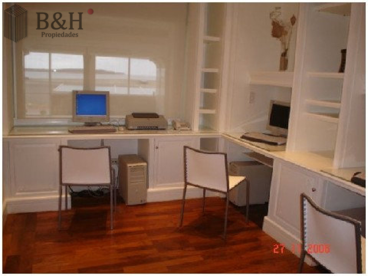 Apartamento ID.8060 - Apto en venta, excelente vista a la playa mansa, isla gorriti.