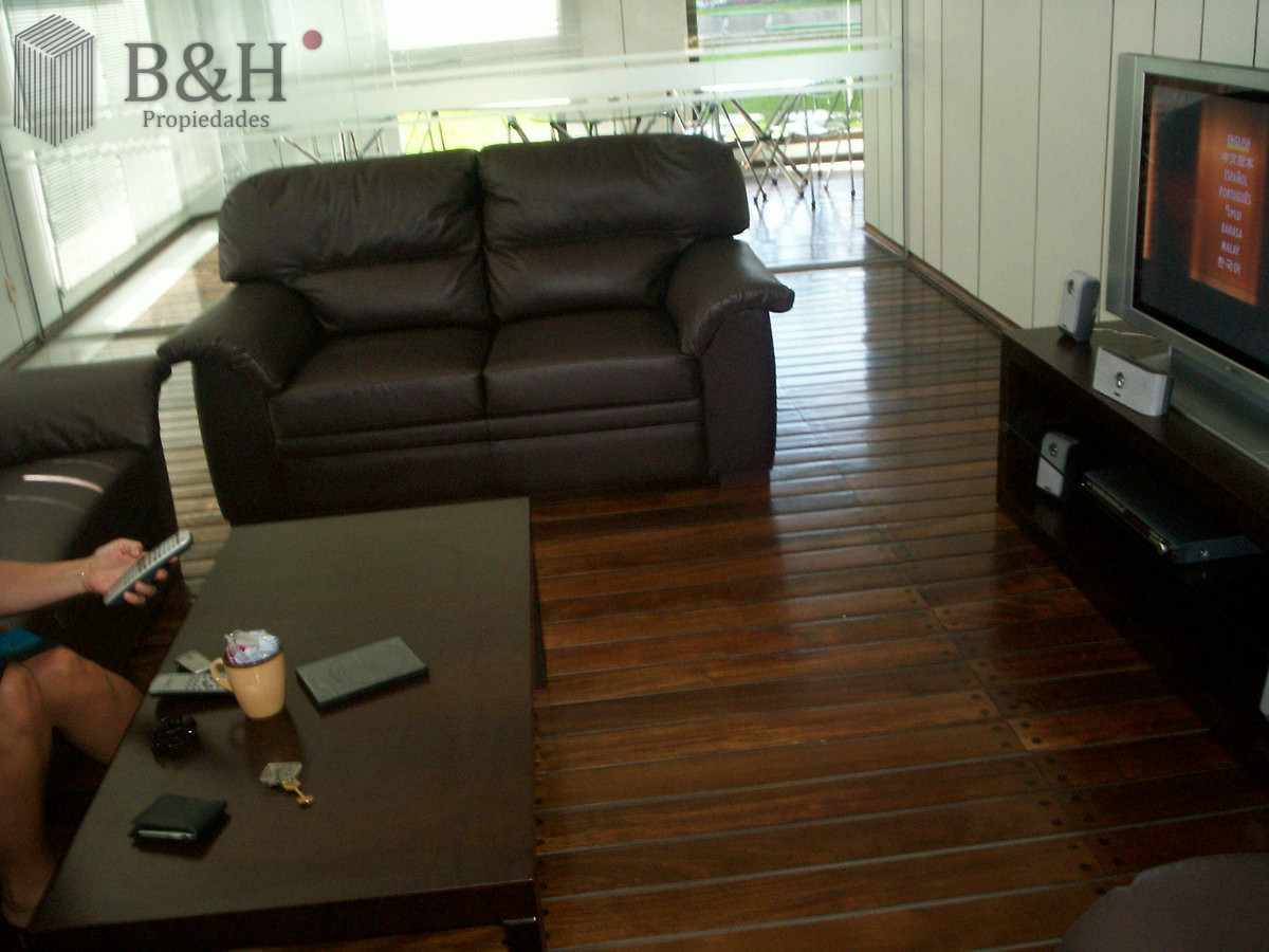 Apartamento ID.6372 - Apartamento en venta de 3 dormitorios en Punta del Este