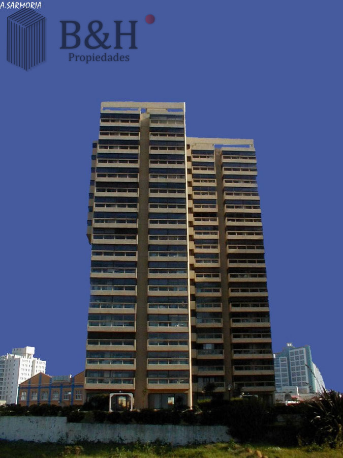 Apartamento ID.6372 - Apartamento en venta de 3 dormitorios en Punta del Este