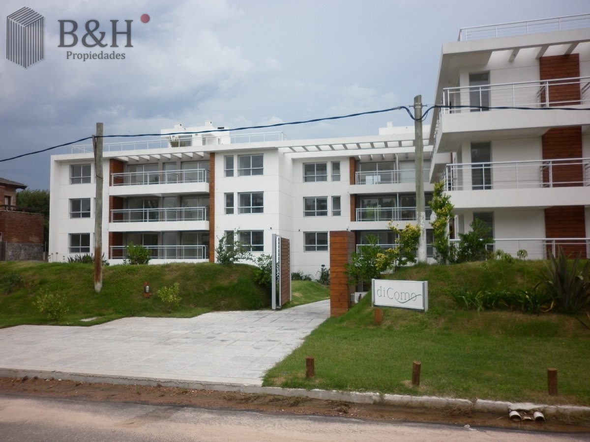 Apartamento ID.5817 - Venta de Pent house en de 2 dormitorios zona Playa abrava