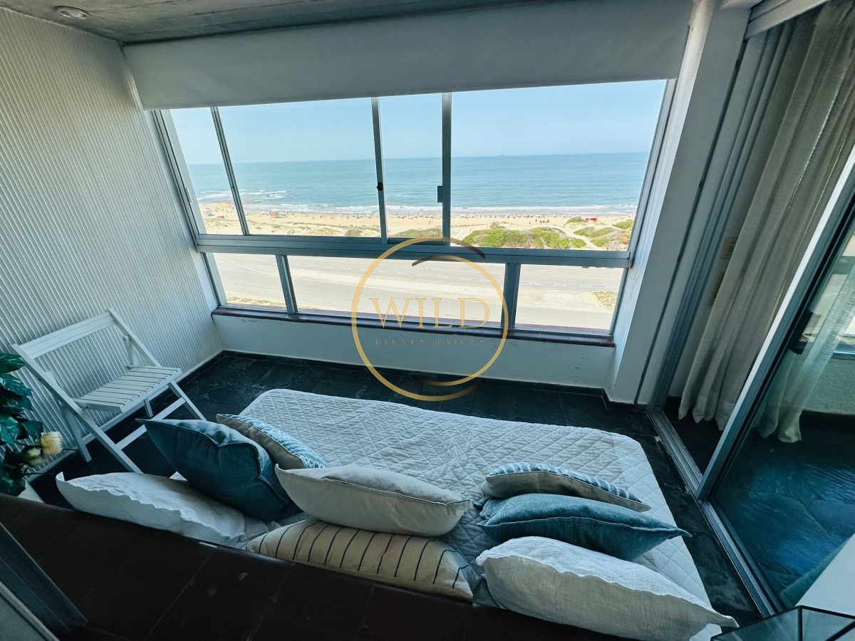 Apartamento ID.5578 - Apartamento de 3 dormitorios en venta en Punta del Este