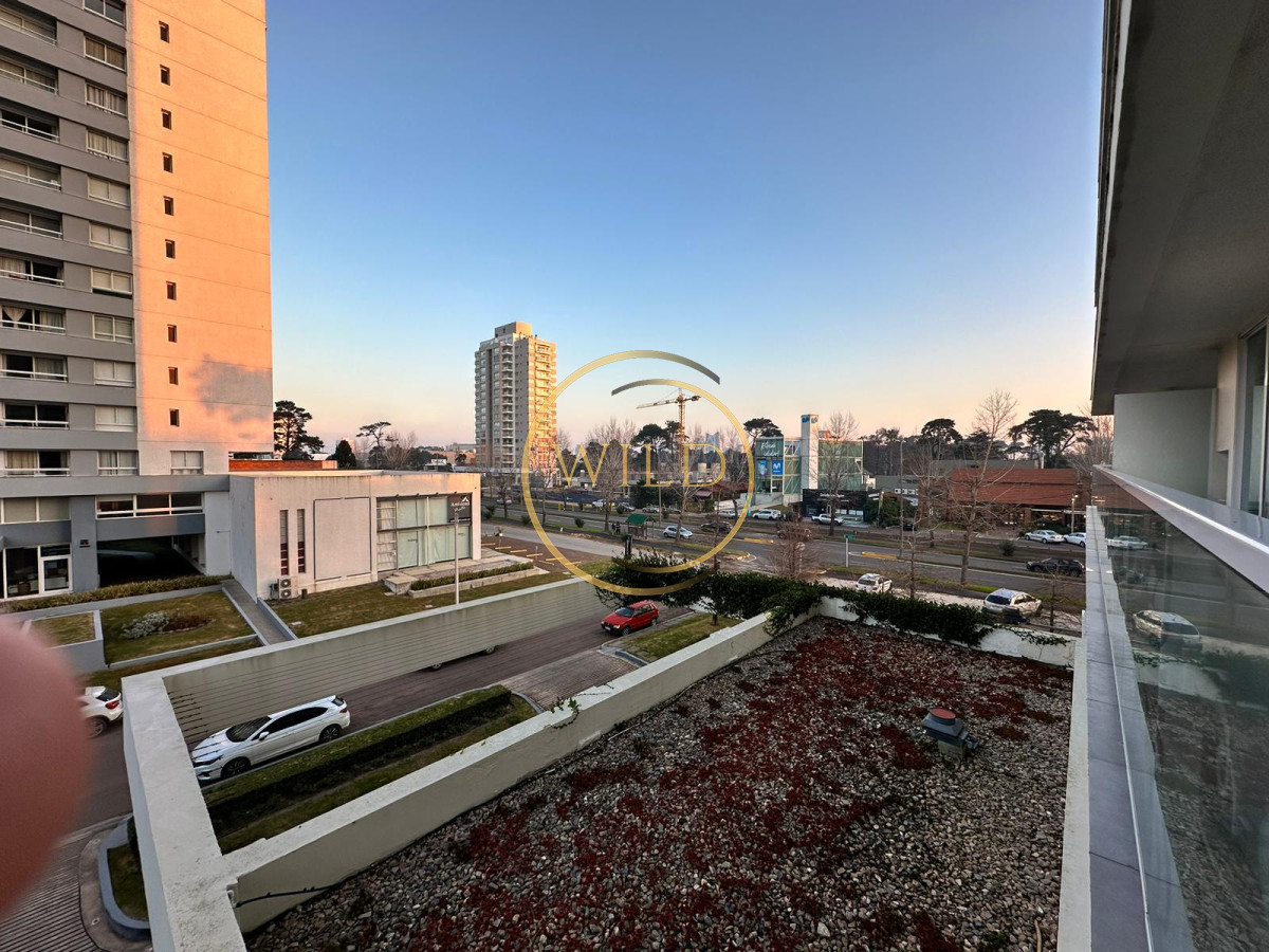 Apartamento ID.2227 - Venta de apartamento de un dormitorio en Torre YOO Punta.