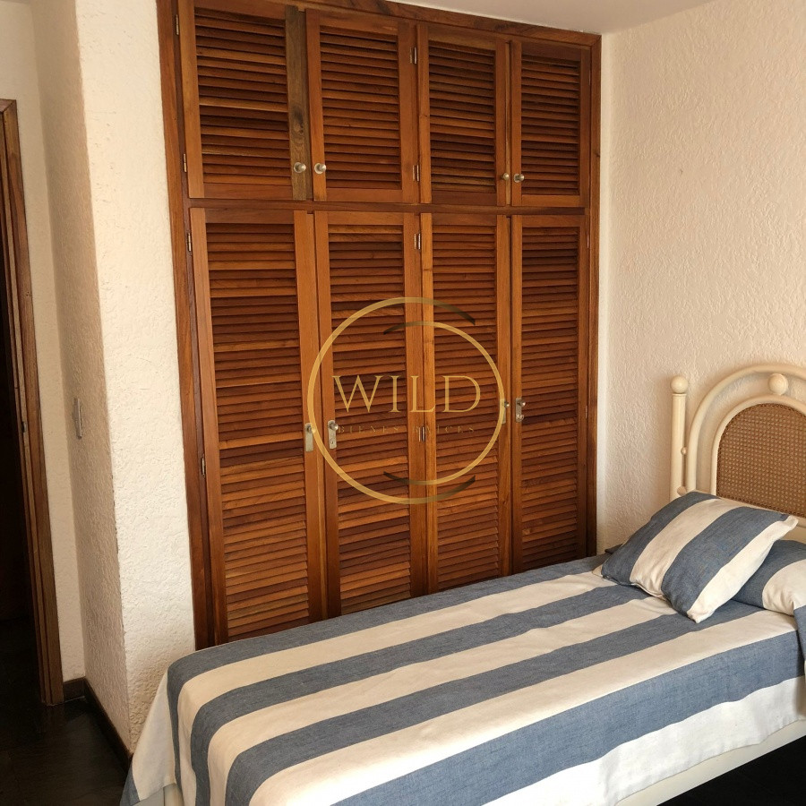 Apartamento ID.5578 - Apartamento de 3 dormitorios en venta en Punta del Este