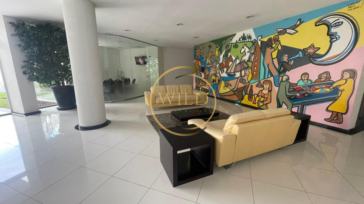 Apartamento ID.5581 - Apartamento en alquiler de  3 dormitorios y dependencia en Punta del Este