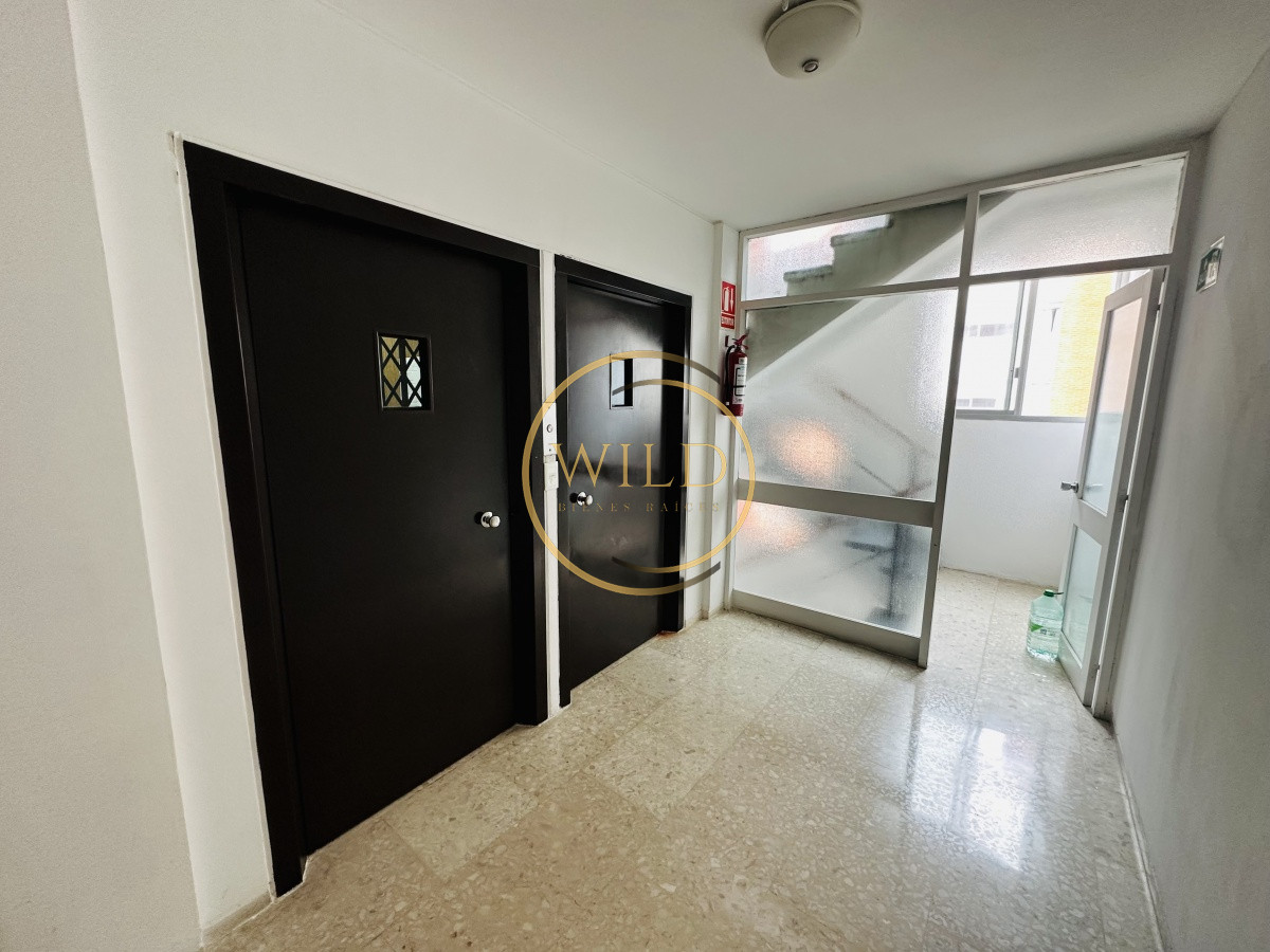 Apartamento ID.1987 - Apartamento de 2 dormitorios, reciclado, en venta, en Punta del Este