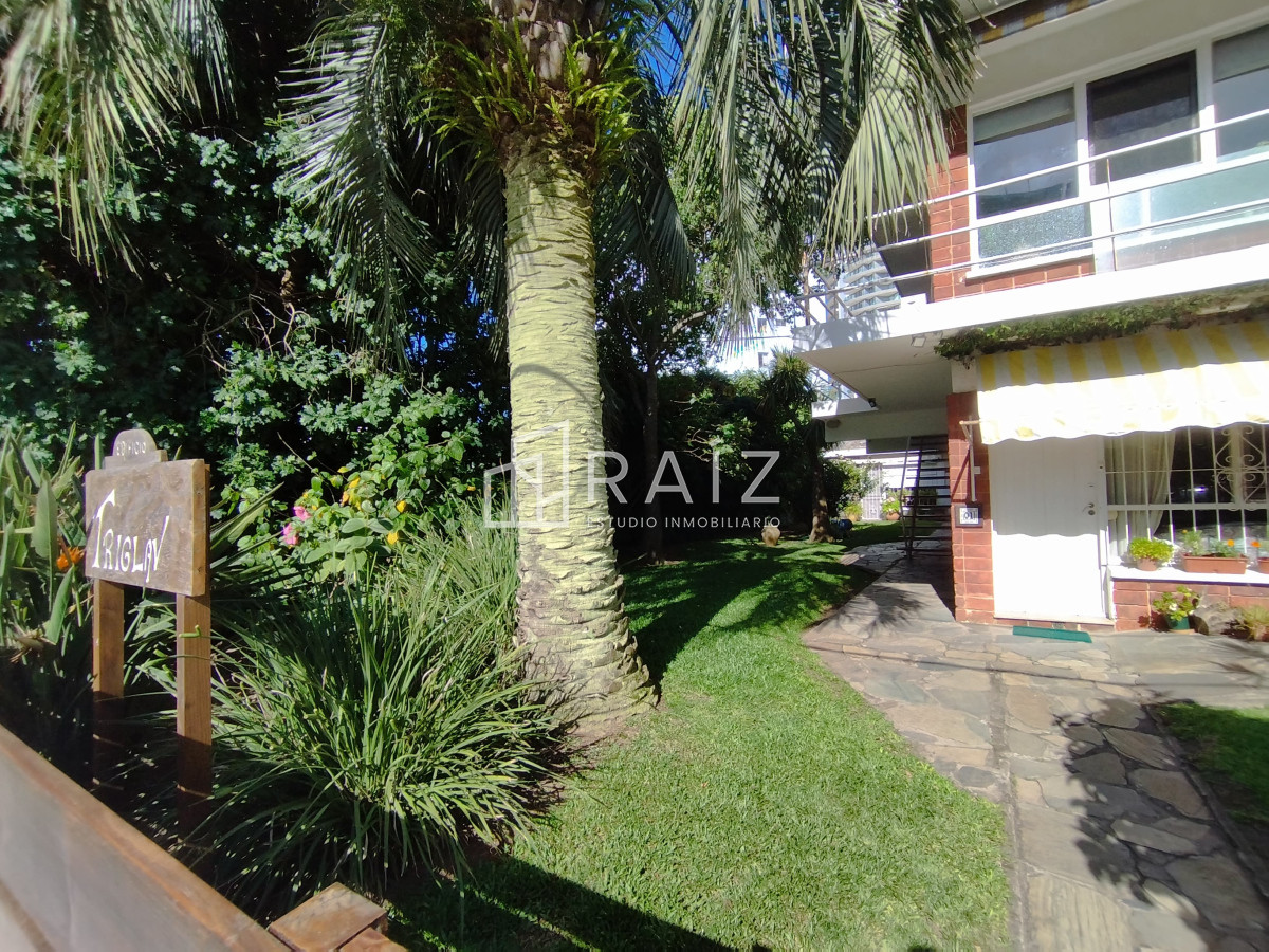 Apartamento ID.10975 - Apartamento en venta de dos dormitorios en Punta del Este