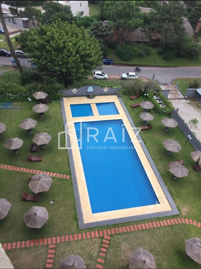 Apartamento ID.11685 - Alquiler y venta de apartamento de dos dormitorios en Punta del Este