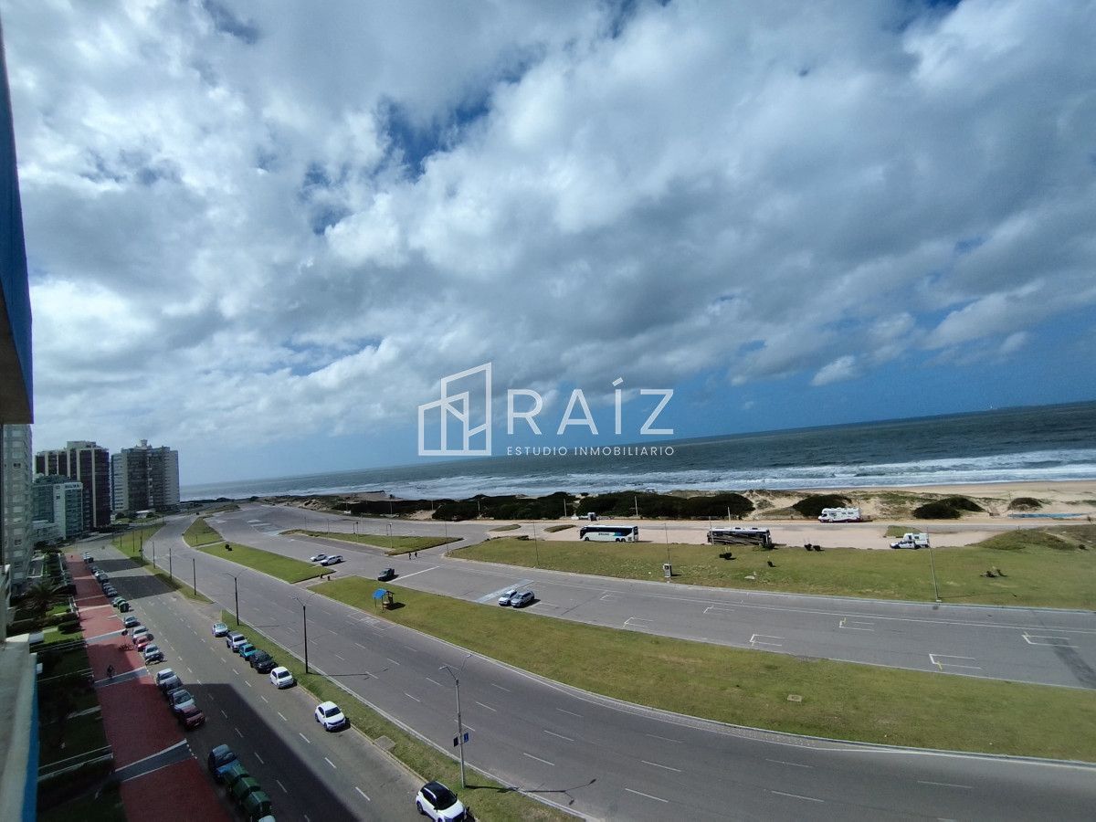 Apartamento ID.10798 - apartamento en venta sobre playa brava