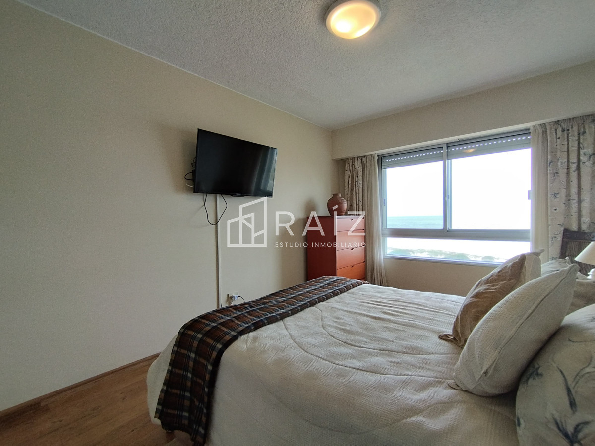 Apartamento ID.10798 - apartamento en venta sobre playa brava