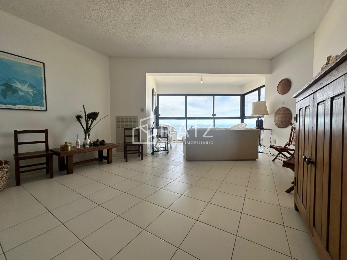 Apartamento ID.11242 - VENTA APARTAMENTO 2 DORMITORIOS BRAVA