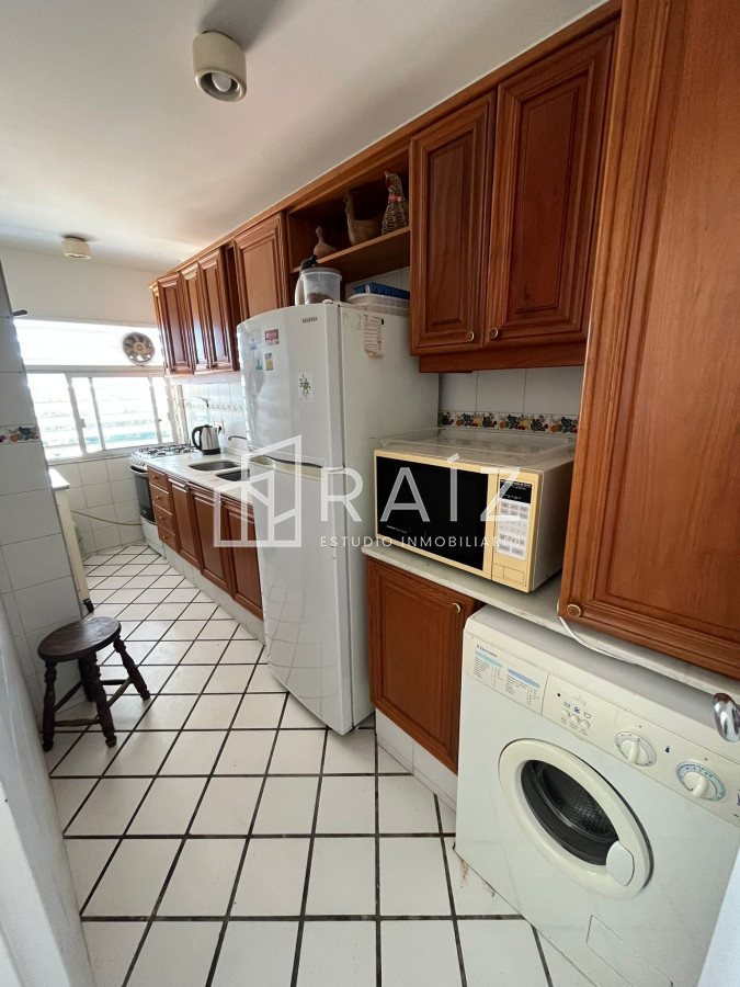 Apartamento ID.11685 - Alquiler y venta de apartamento de dos dormitorios en Punta del Este