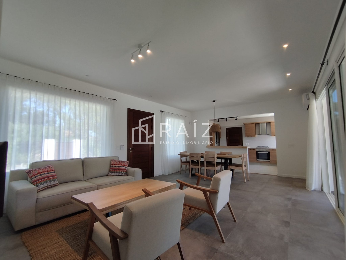 Casa ID.10031 - Venta de Casa en la barra- Maldonado