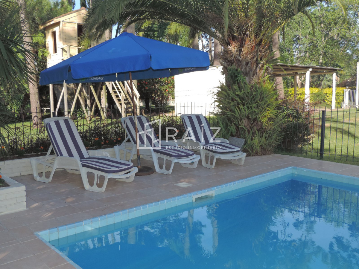 Casa ID.10524 - VENDO CASA DE 5 DORMITORIOS EN PUNTA DEL ESTE