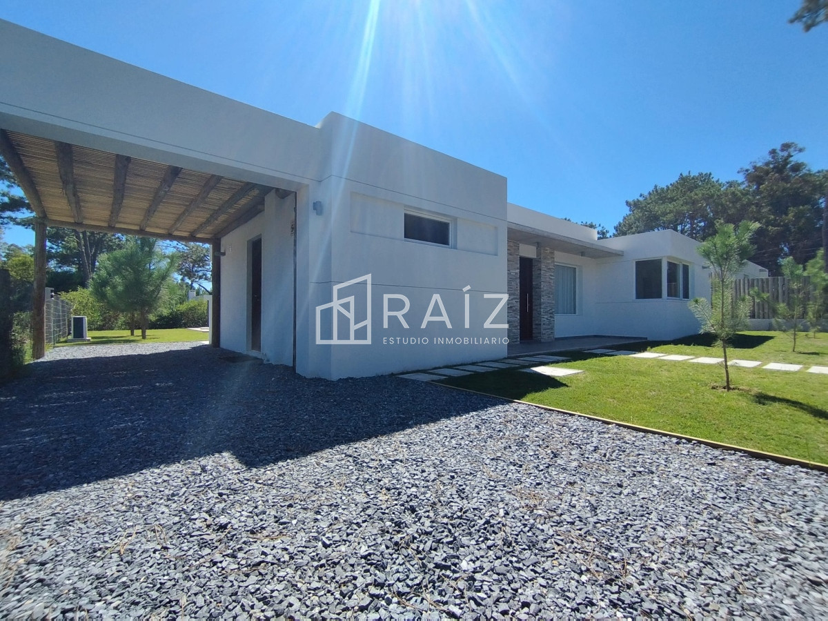 Casa ID.10031 - Venta de Casa en la barra- Maldonado