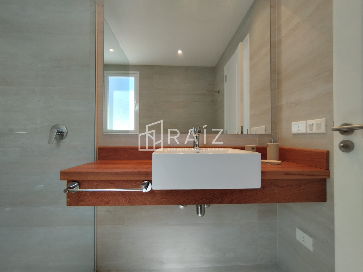 Casa ID.10031 - Venta de Casa en la barra- Maldonado