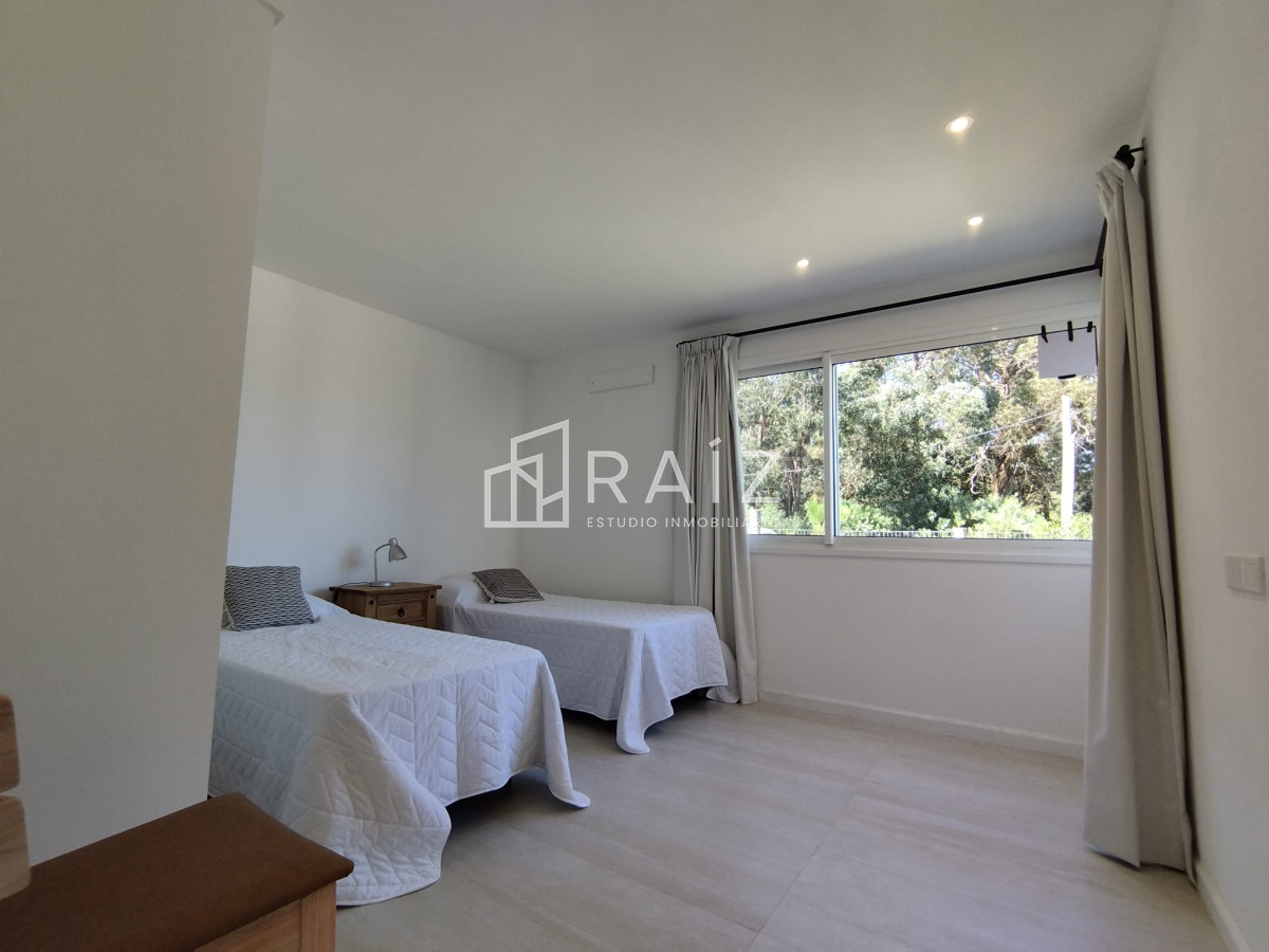 Casa ID.10031 - Venta de Casa en la barra- Maldonado