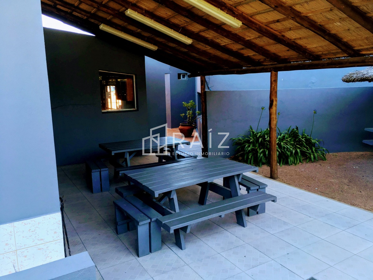 Apartamento ID.11685 - Alquiler y venta de apartamento de dos dormitorios en Punta del Este