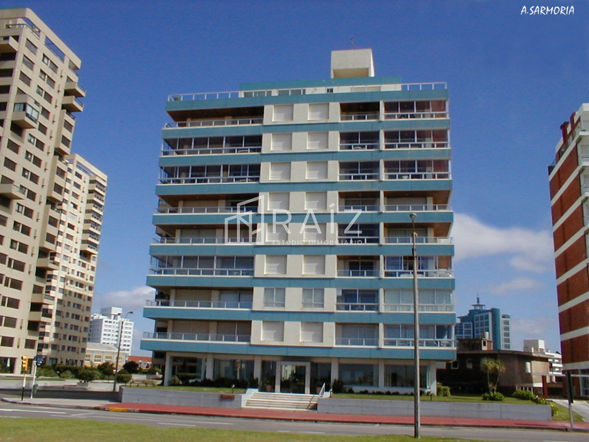 Apartamento ID.10798 - apartamento en venta sobre playa brava