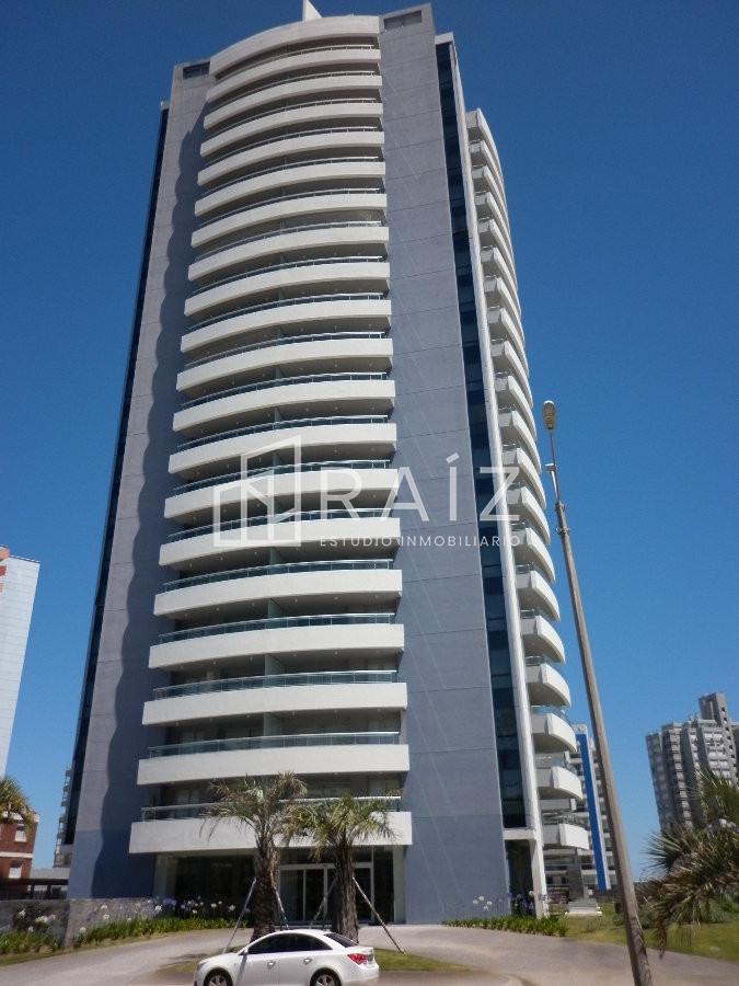 Apartamento ID.10244 - APARTAMENTO EN VENTA 3 DORMITORIOS PUNTA DEL ESTE
