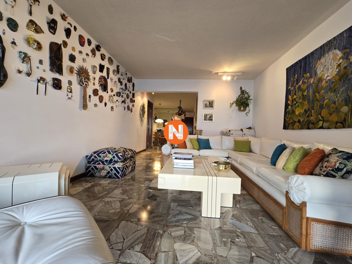Apartamento Ref.223043 - apartamento en venta en playa mansa
