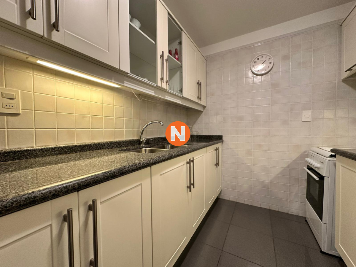 Apartamento Ref.225007 - apartamento en venta sobre playa brava