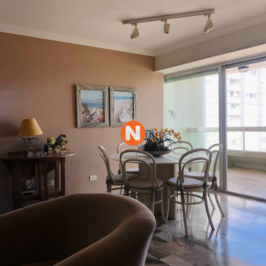 Apartamento Ref.223231 - Apartamento en venta de 3 dormitorios- Punta del Este
