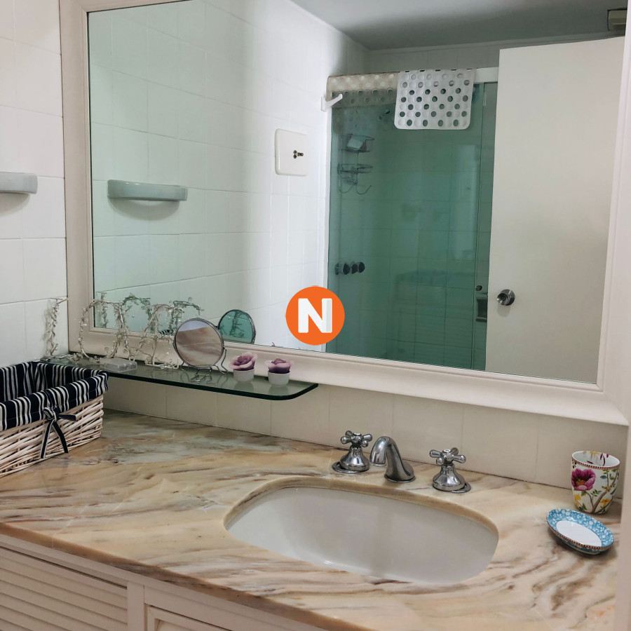 Apartamento Ref.223231 - Apartamento en venta de 3 dormitorios- Punta del Este