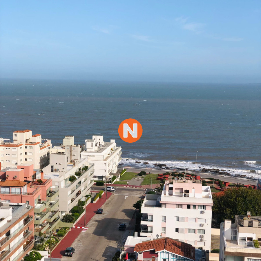 Apartamento Ref.223231 - Apartamento en venta de 3 dormitorios- Punta del Este