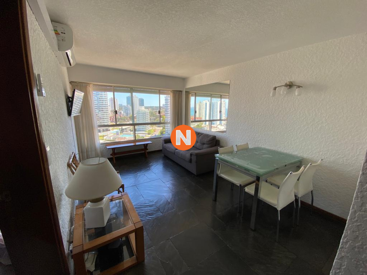 Apartamento Ref.223230 - Apartamento en alquiler y venta de un dormitorio en Punta del Este