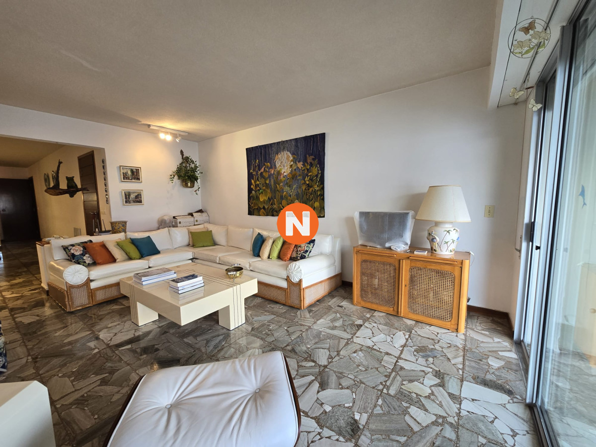 Apartamento Ref.223043 - apartamento en venta en playa mansa