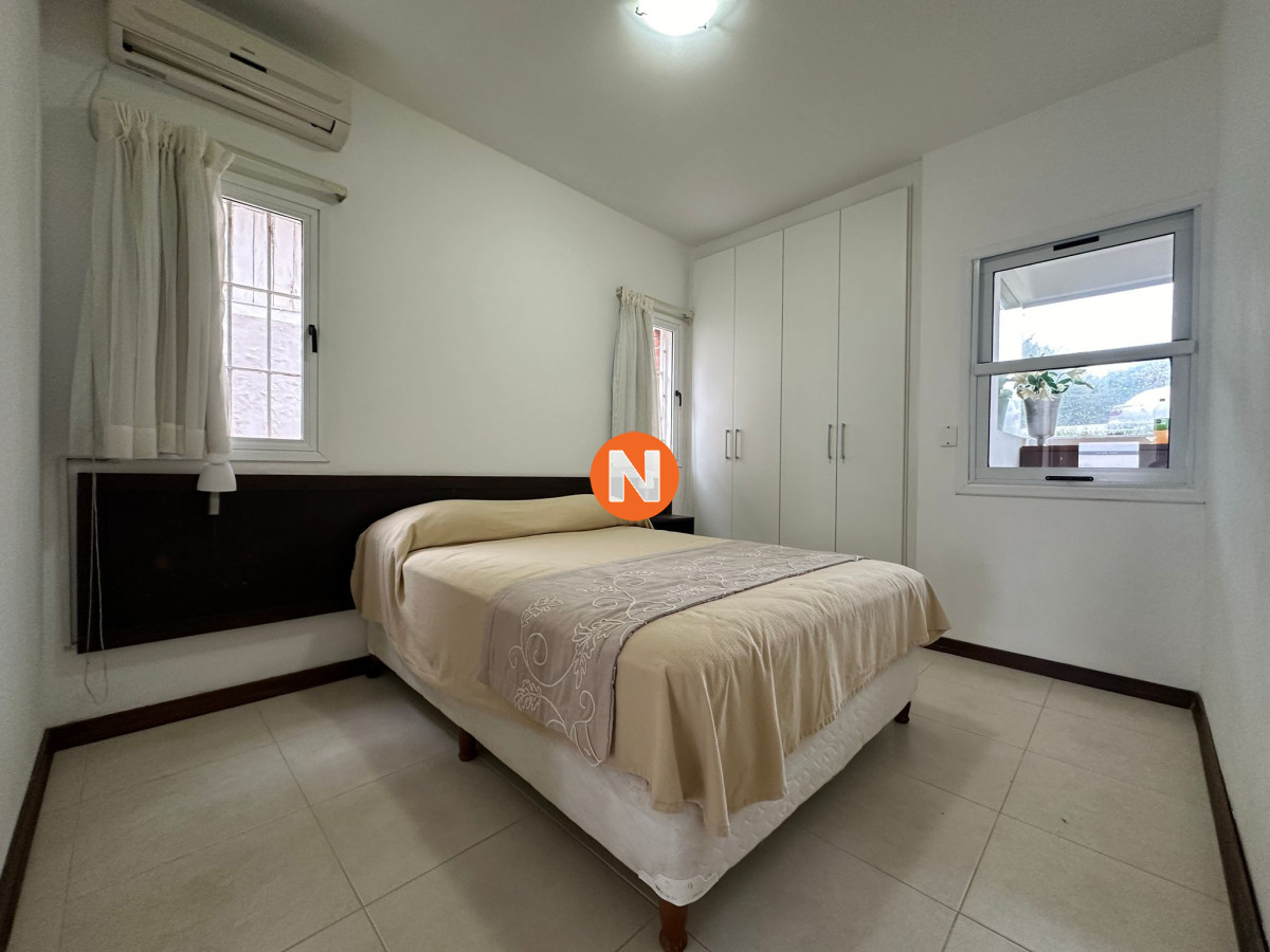 Apartamento Ref.222018 - Apartamento en Venta, 2 dormitorios, Punta del Este.